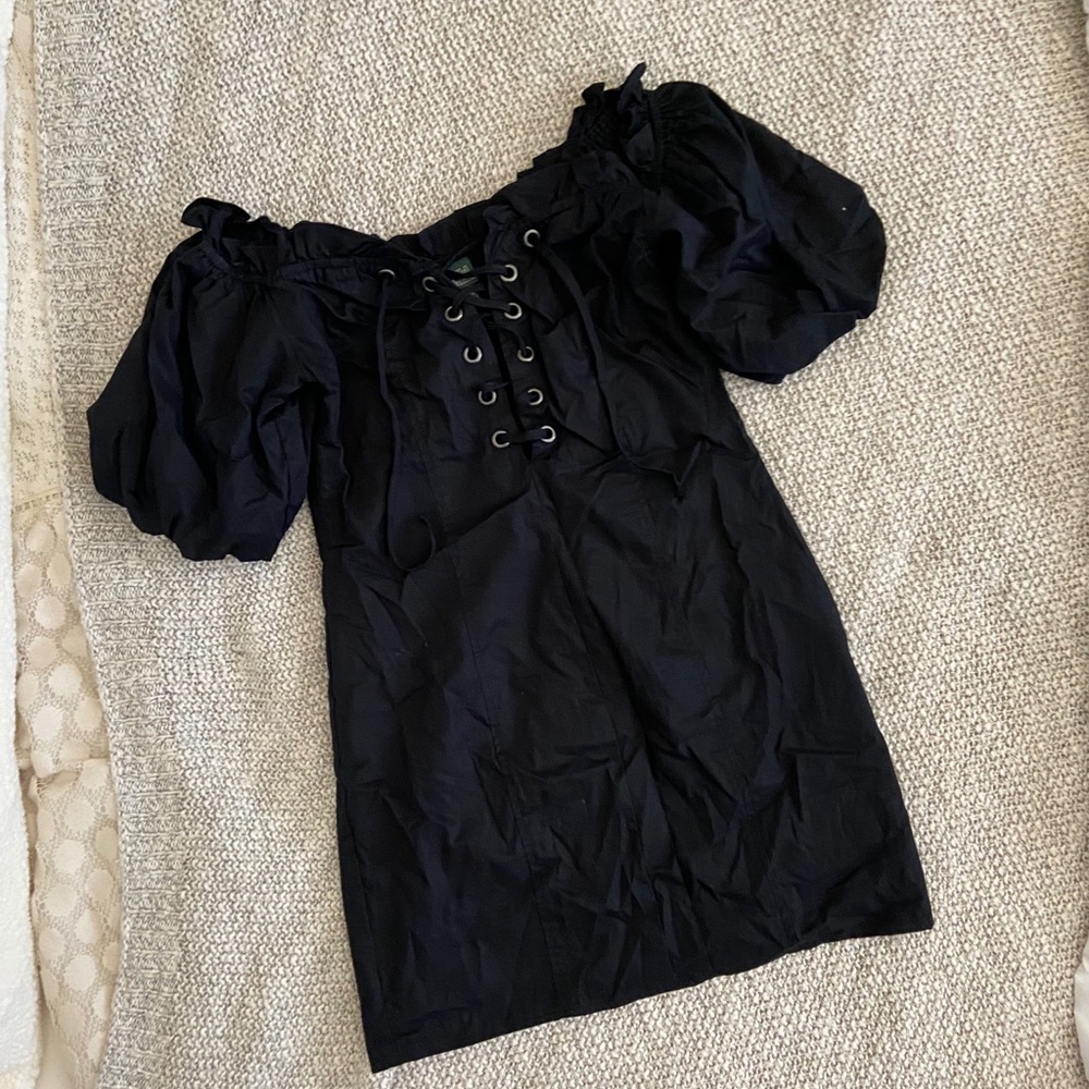 WILD FABLE OFF SHOULDER DRESS